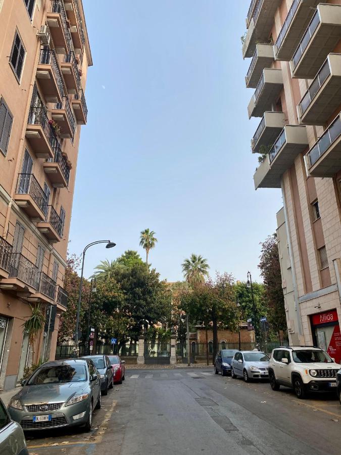 Palermo Old Style - Boutique Apartment With Terrace In Center City Buitenkant foto
