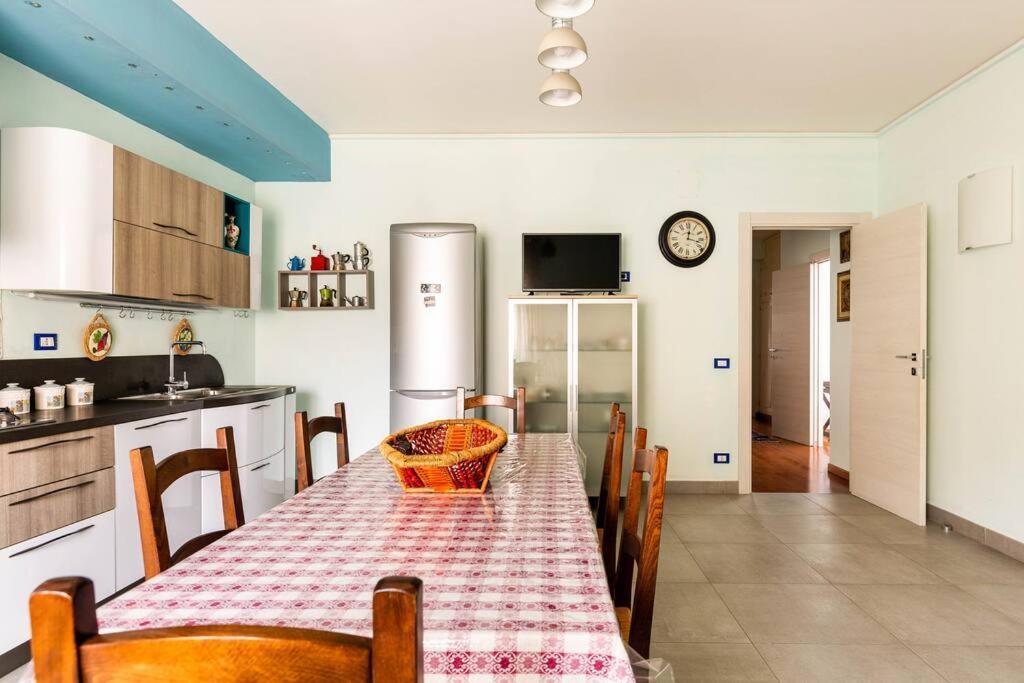 Palermo Old Style - Boutique Apartment With Terrace In Center City Buitenkant foto